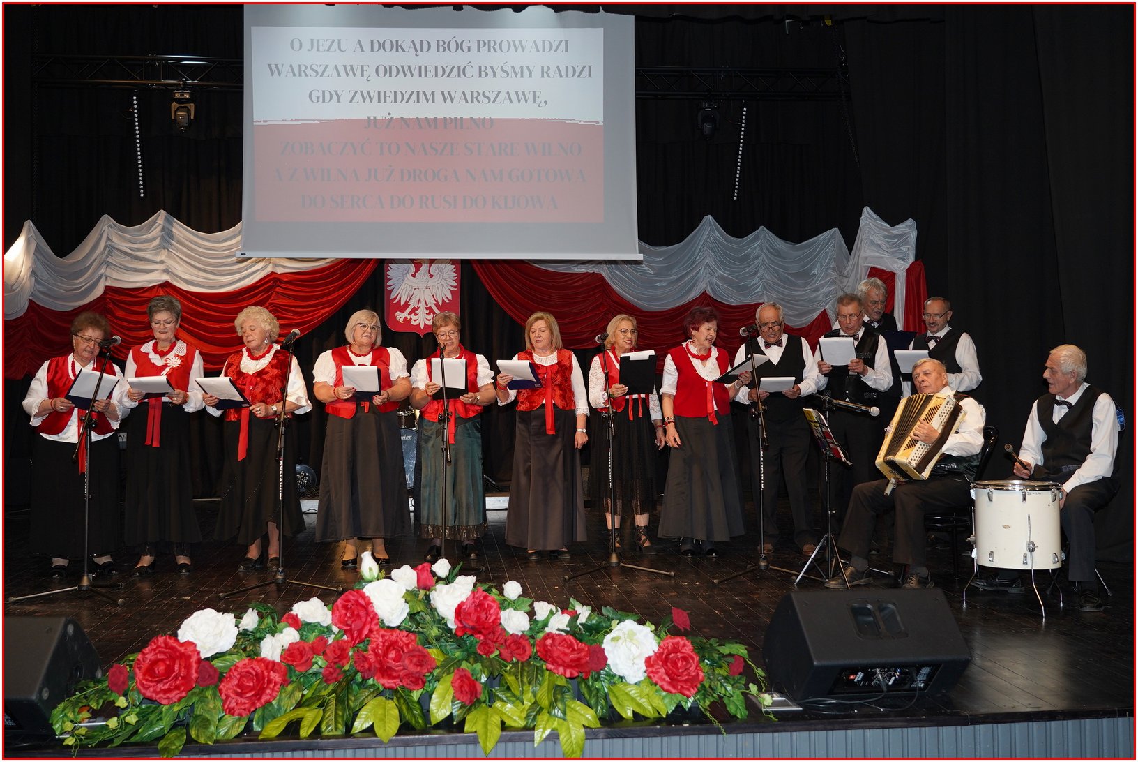 „Piękna nasza Polska cała …” – koncert w Kazimierskim Ośrodku Kultury z okazji Święta Niepodległości
